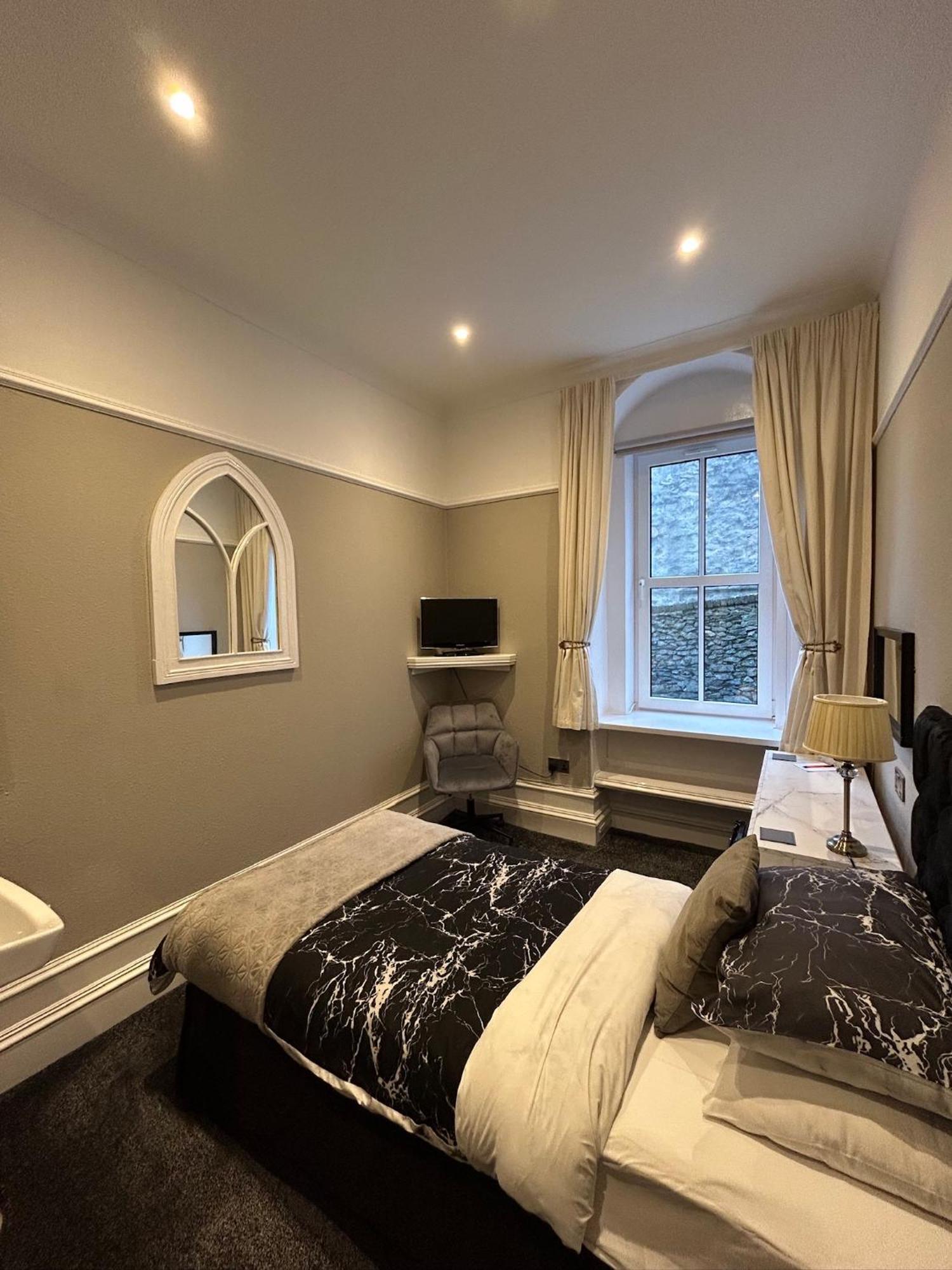 Lochnagar Guest House Aberdeen Bagian luar foto