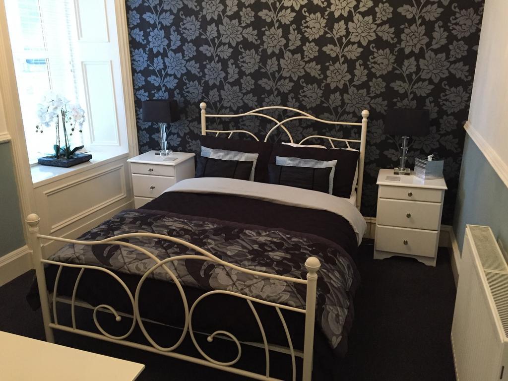 Lochnagar Guest House Aberdeen Bagian luar foto