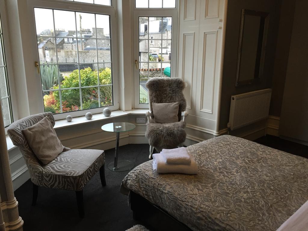 Lochnagar Guest House Aberdeen Bagian luar foto